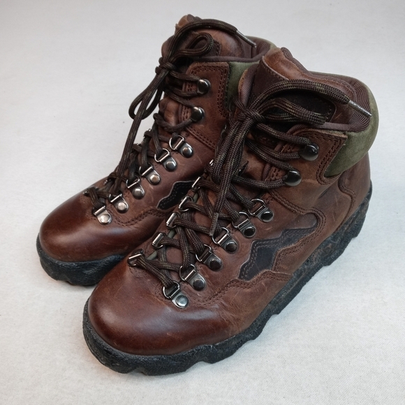 Timberland Brown 66372 Leather Chukka Ankle Boots - Picture 6 of 11